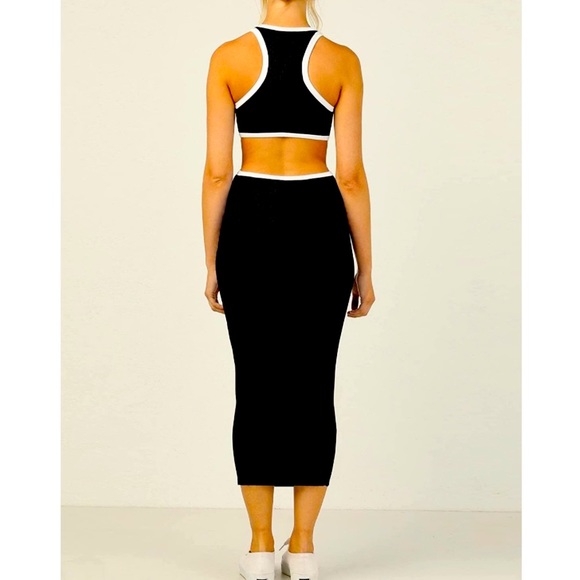 ⭐️KNIT DRESS⭐️RIBBED BODYCON DRESS W/CONTRAST WHITE PIPING & CUTOUTS SIZE SMALL - Picture 3 of 5